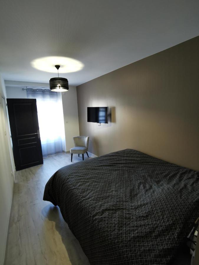 Superbe Appartement Neuf Tout Equipe, Non Fumeur Avec Place De Parking Privee Orléans Buitenkant foto